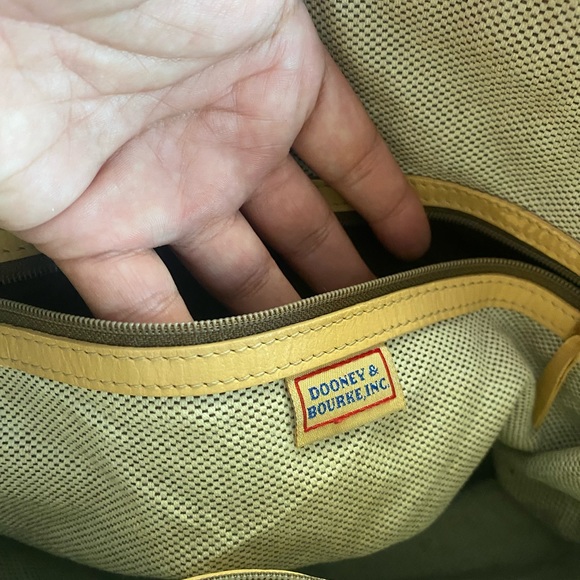 Dooney & Bourke Signature DB Tan Brown Shoulder Shoulder And Coin Purse - Picture 14 of 15
